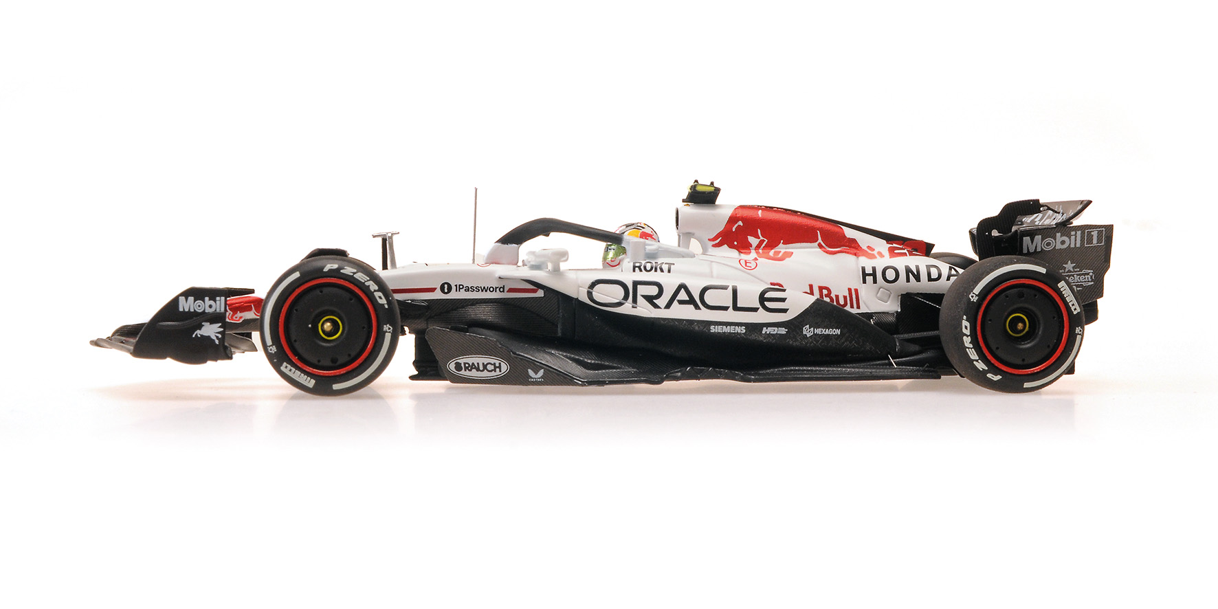 ORACLE RED BULL RACING RB21 - YUKI TSONODA - JAPANESE GP 2025