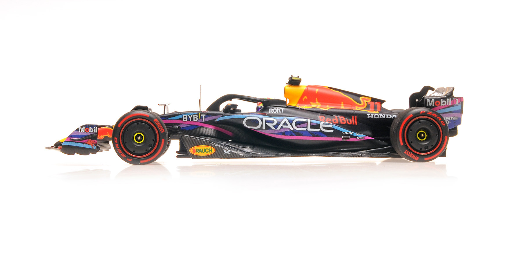 ORACLE RED BULL RACING RB19 - SERGIO PÉREZ - 2ND PLACE MIAMI GP 2023