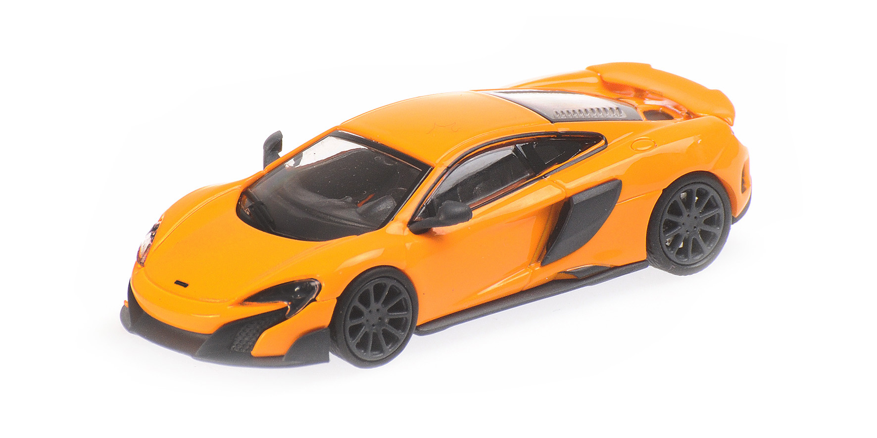 MCLAREN 675LT COUPÉ - ORANGE