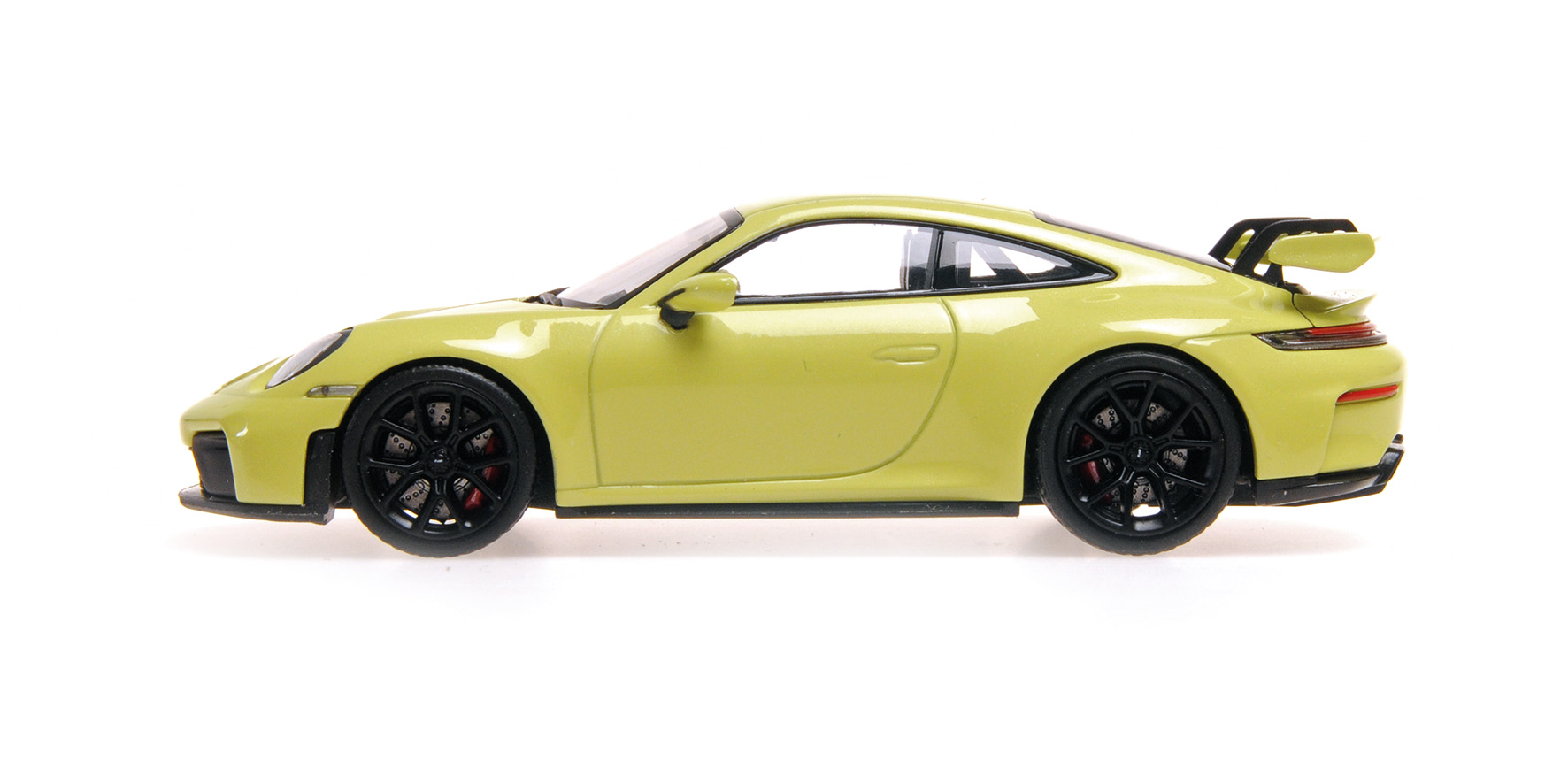 PORSCHE 911 (992.2) GT3 - 2025 - YELLOW METALLIC