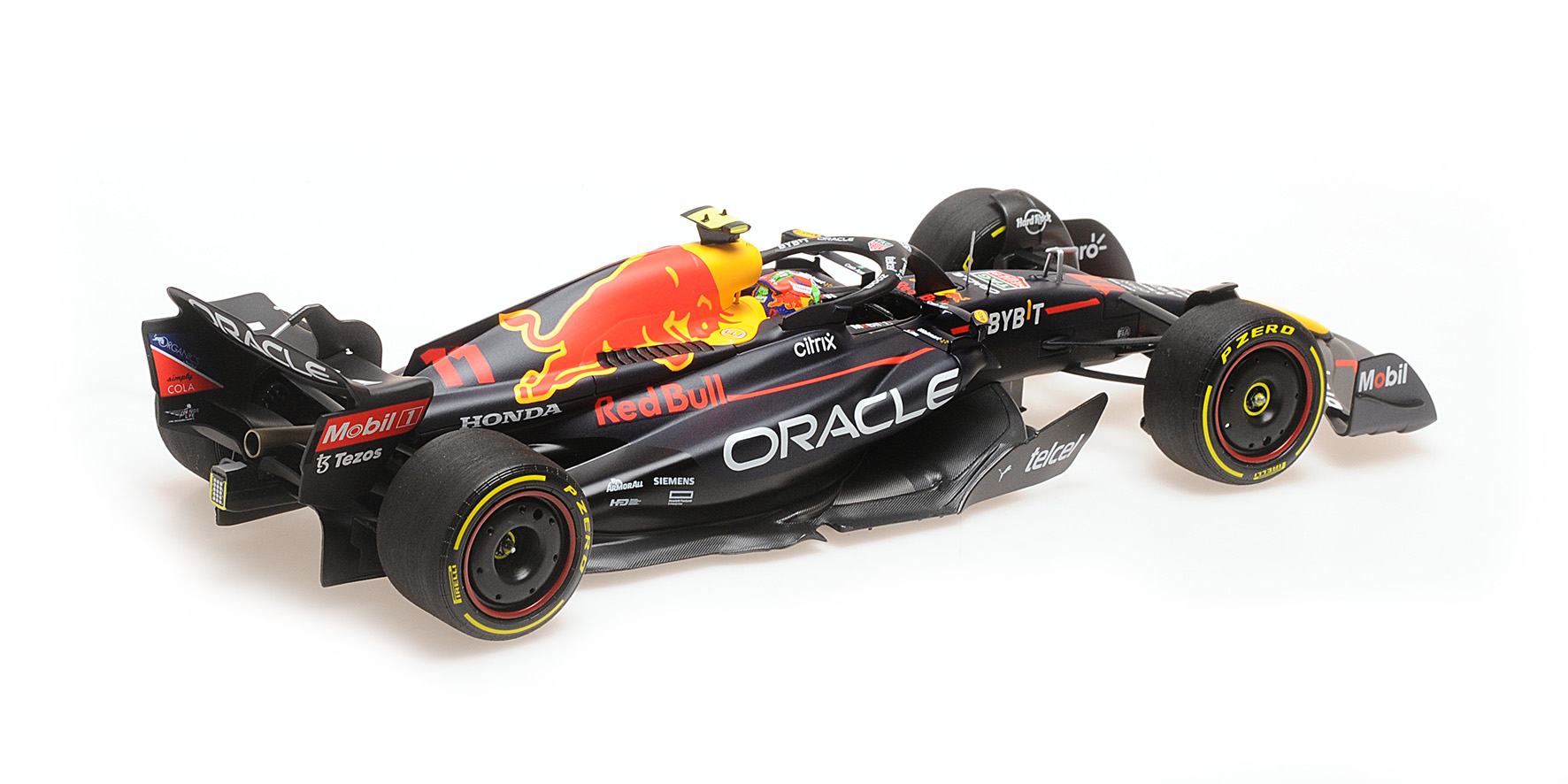 ORACLE RED BULL RACING RB18 - SERGIO PÉREZ - MEXICAN GP 2022
