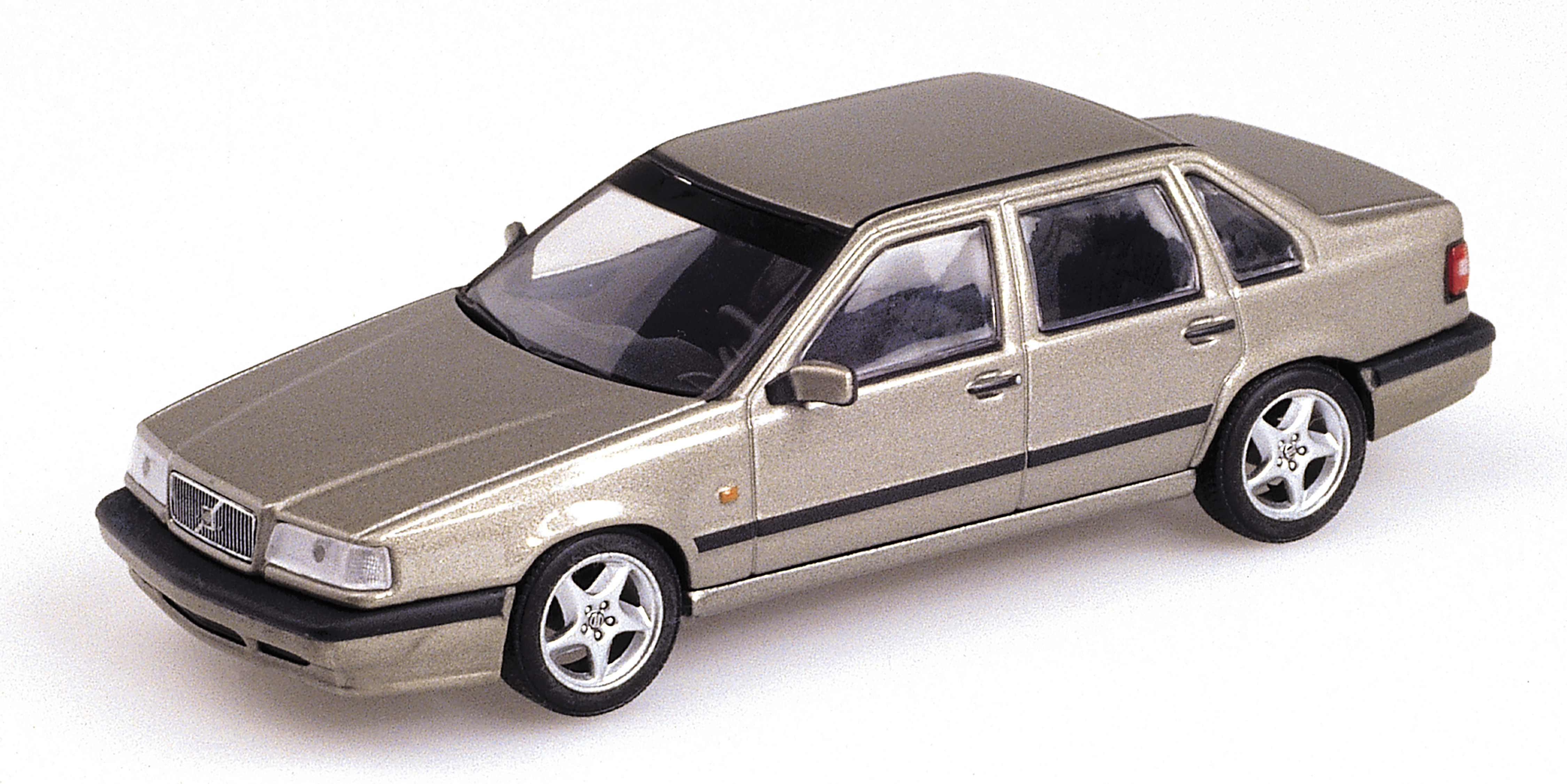 VOLVO 850 SALOON - 1994 - SMOKE SILVER