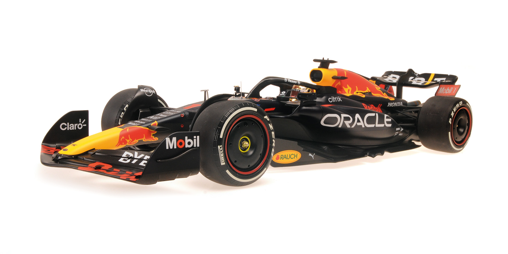 RED BULL RACING HONDA  RB18 - MAX VERSTAPPEN - WINNER ABU DHABI 2022