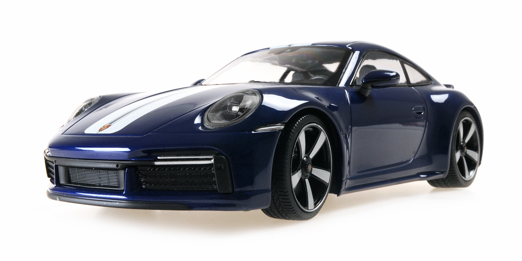 PORSCHE 911 (992) SPORT CLASSIC - 2022 - BLUE METALLIC
