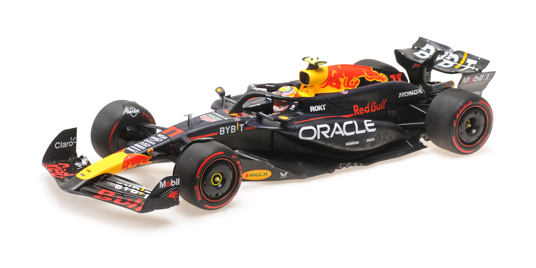 ORACLE RED BULL RACING RB20 - SERGIO PÉREZ - BAHRAIN GP 2024