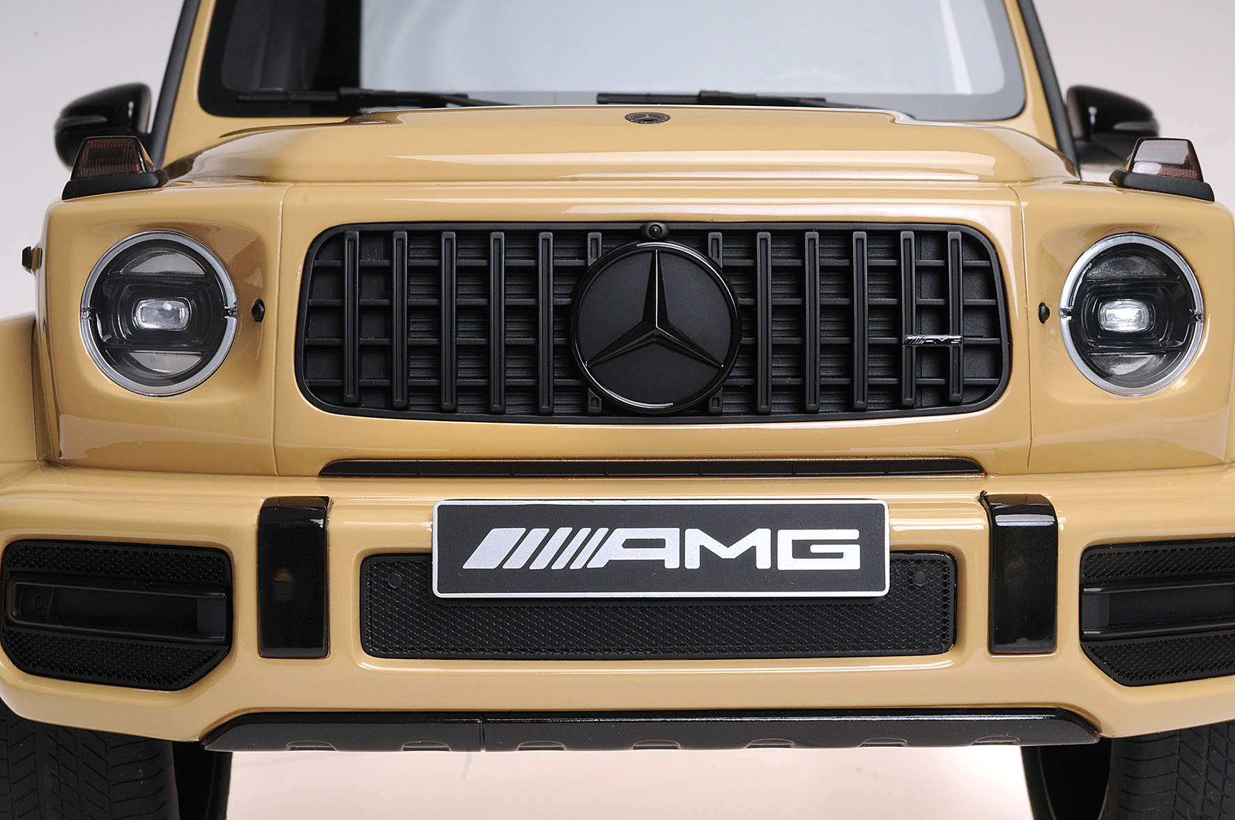 MERCEDES-AMG G63 - 2018 - WÜSTENSAND