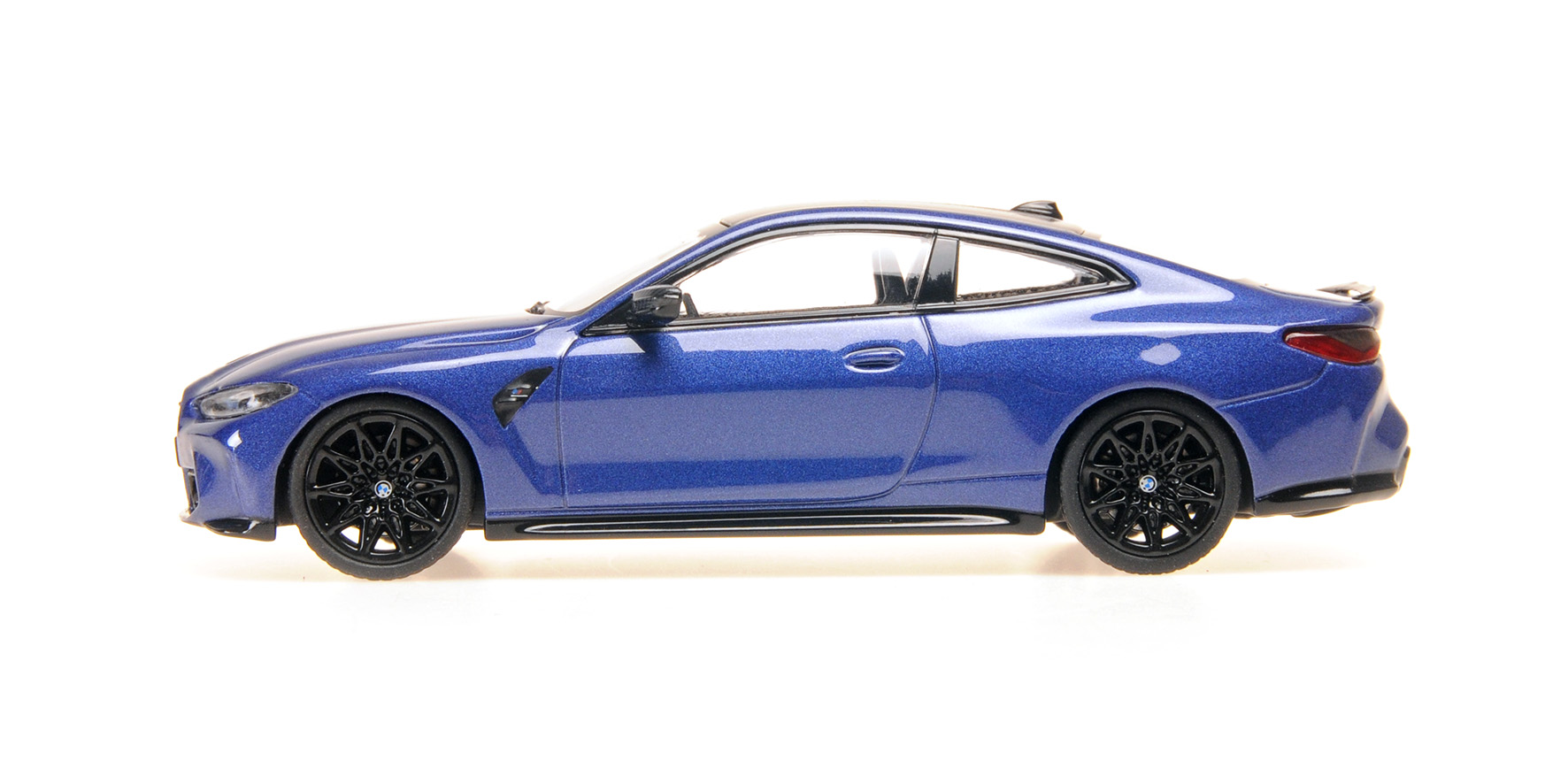 BMW M4 - 2020 - BLUE METALLIC