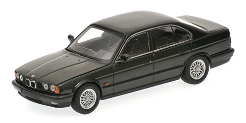 BMW M5 (E34) - 1988 - BLACK METALLIC