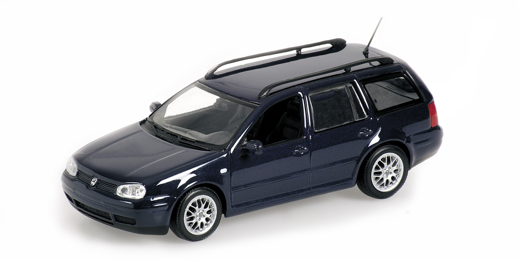 VOLKSWAGEN GOLF VARIANT - 2000 - BLUE METALLIC