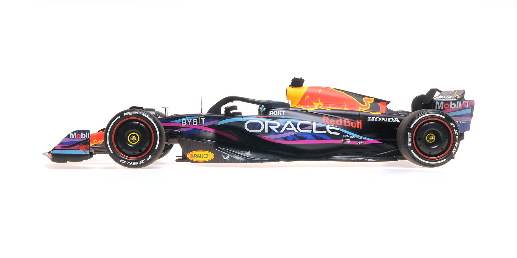 ORACLE RED BULL RACING RB19 - MAX VERSTAPPEN - WINNER MIAMI GP 2023