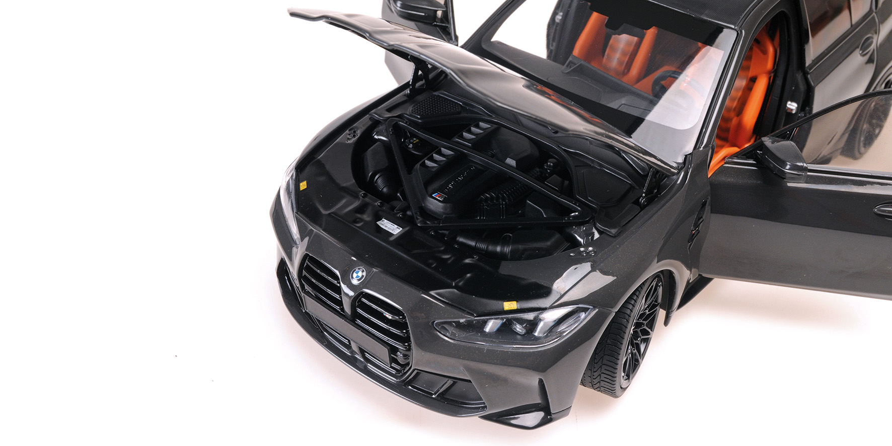 BMW M3 - 2024 - GREY METALLIC