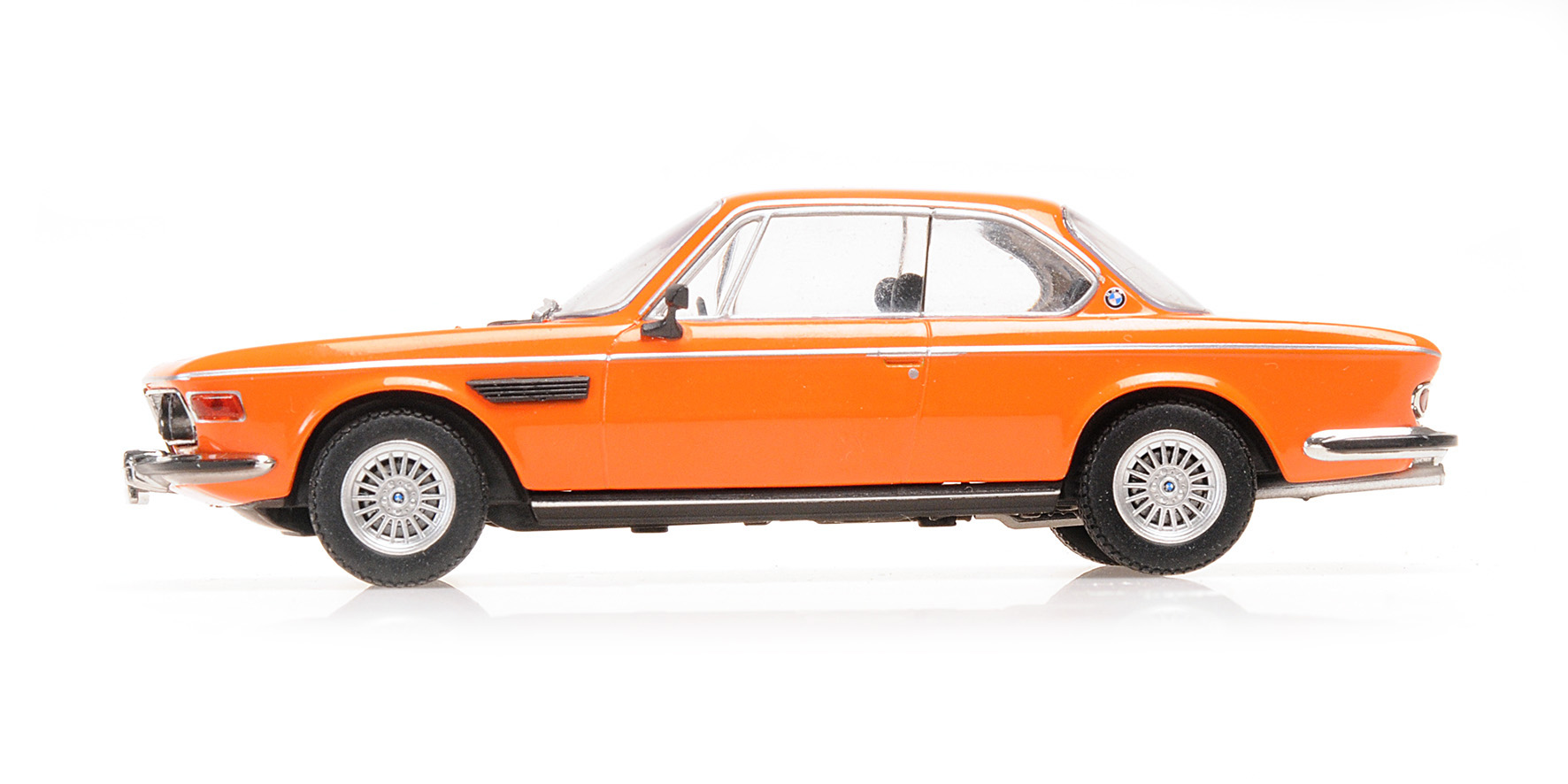 BMW 3.0 CS - 1968 - ORANGE