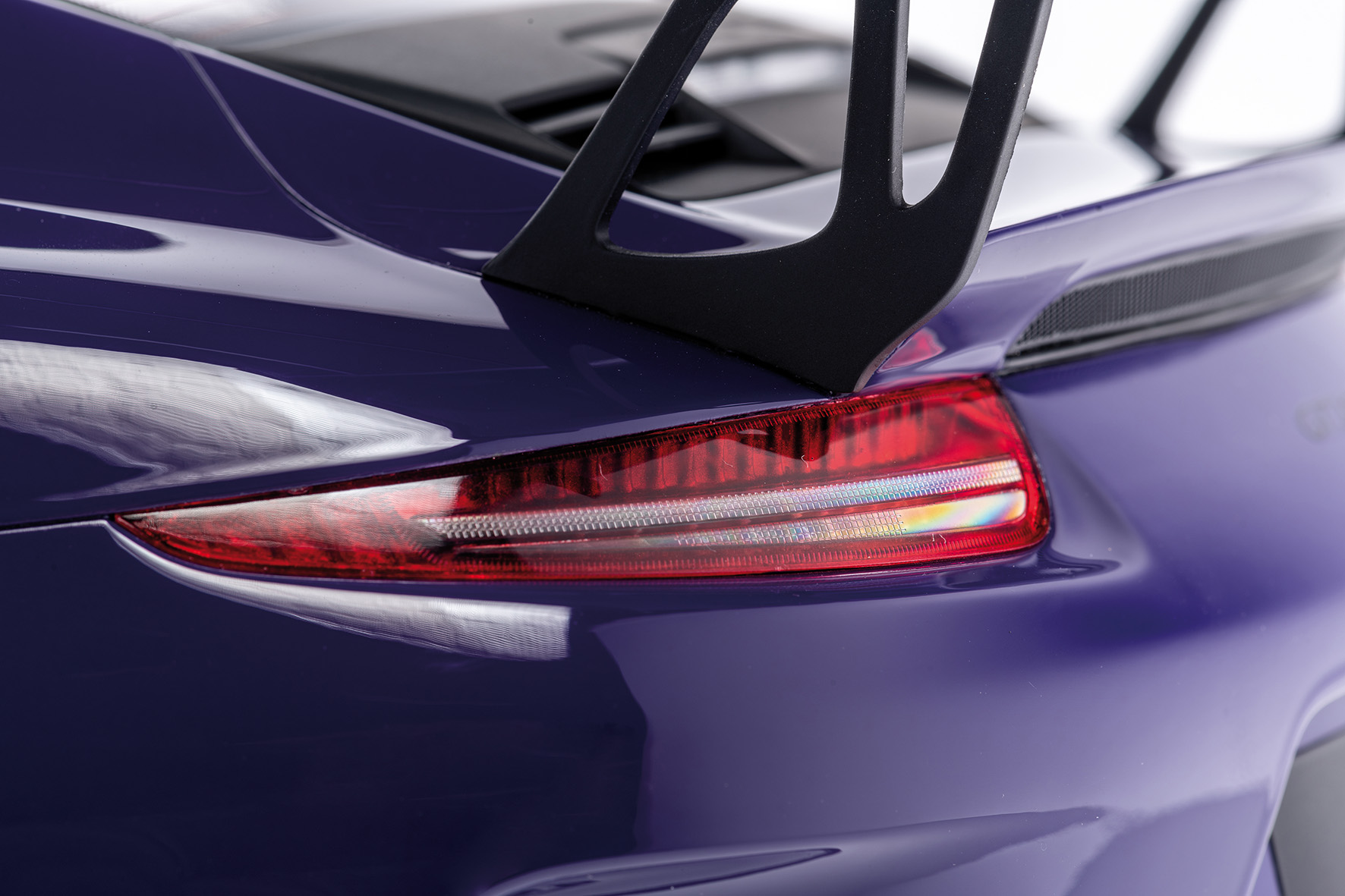 PORSCHE 911 (991.1) GT3RS - 2016 - ULTRAVIOLETT (99)