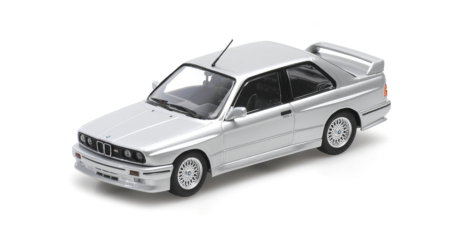 BMW M3 (E30) - 1986 - SILVER