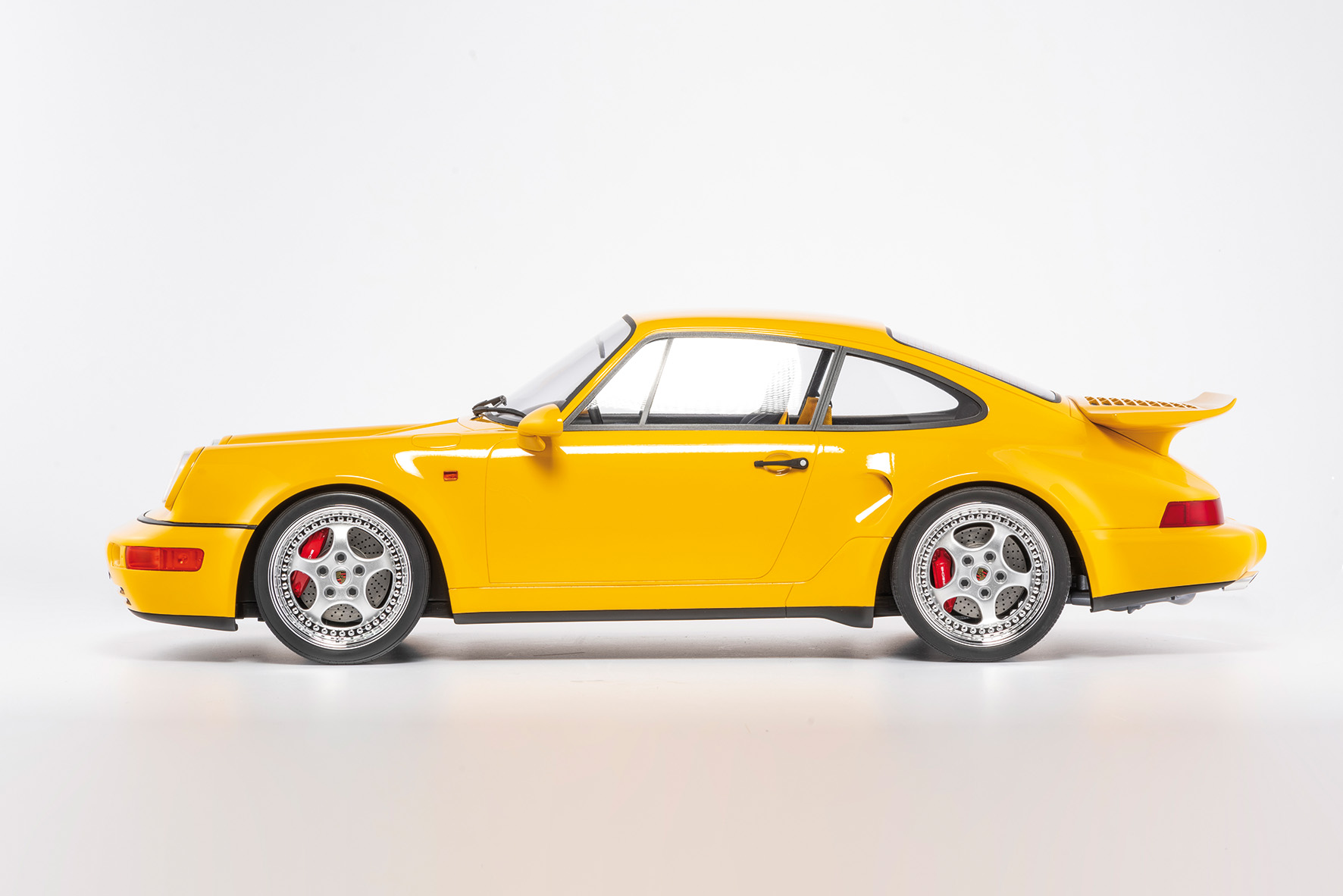 PORSCHE 911 (964) TURBO S - 1992 - SPEEDGELB