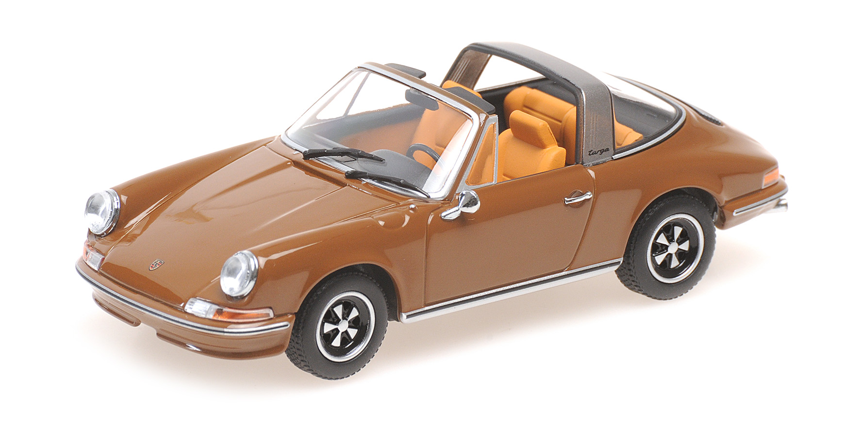 PORSCHE 911 TARGA – 1972 – BROWN