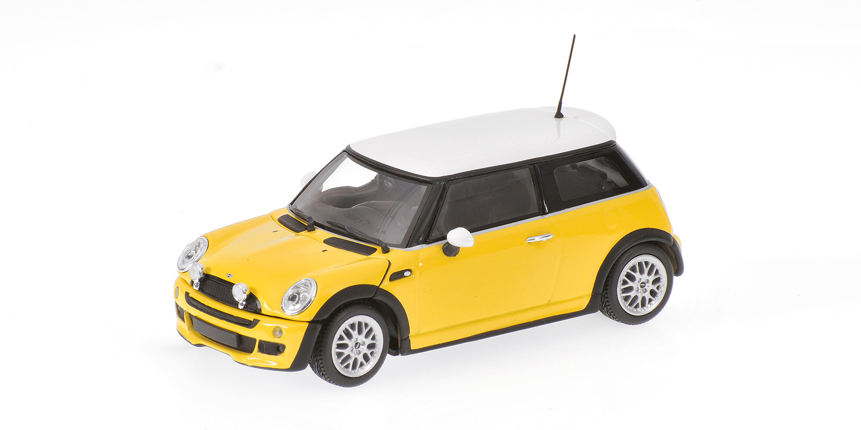 MINI ONE - 2002 - YELLOW - WITH AERODYNAMIC PACKAGE