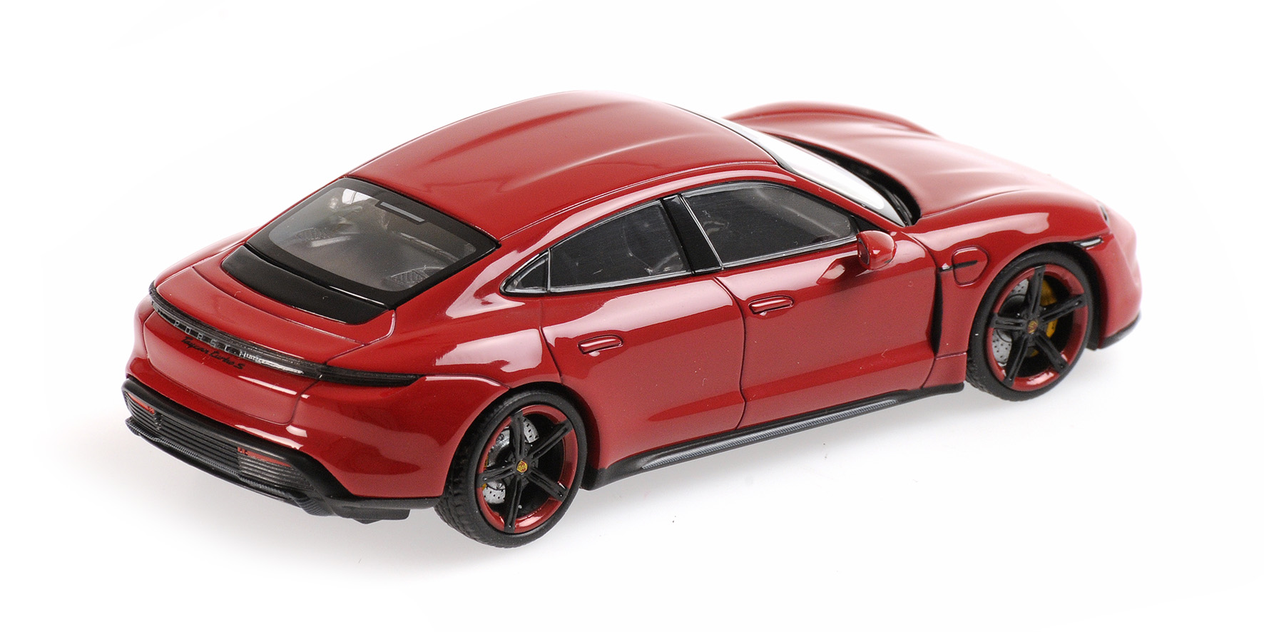 PORSCHE TAYCAN TURBO S - 2020 - KAMINROT