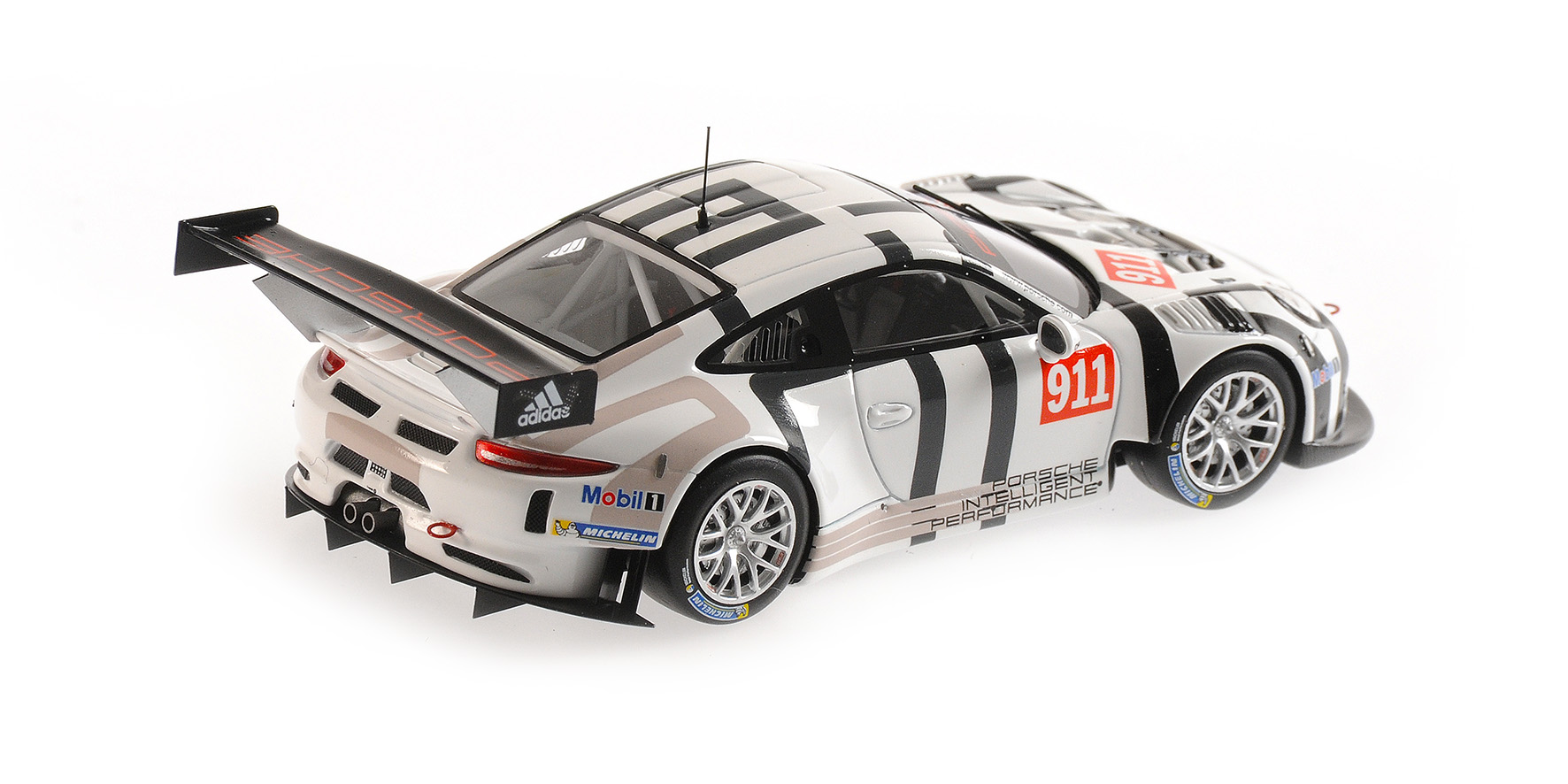 PORSCHE 911 GT3 R (991) - PRESENTATION 2015