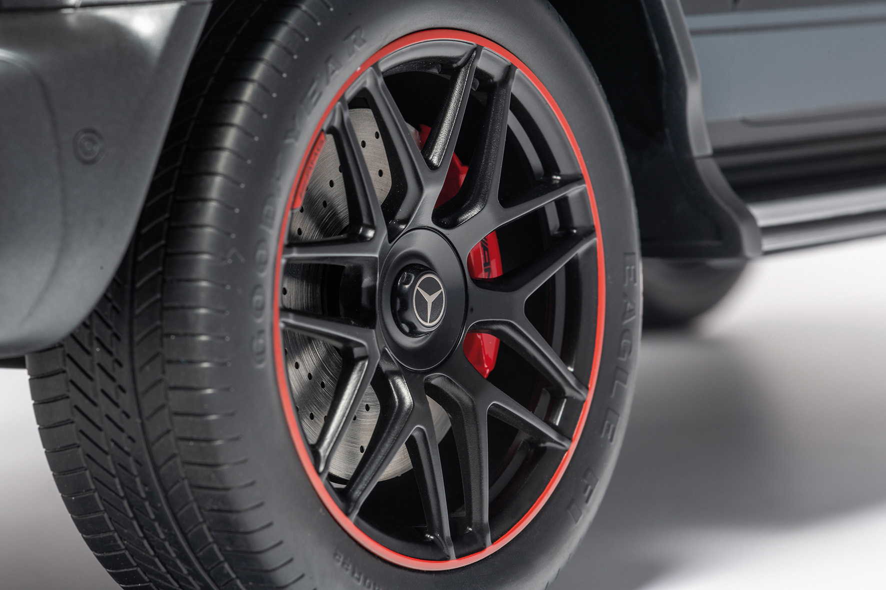 MERCEDES-AMG G63 - 2018 - MATT BLACK EDITION 1