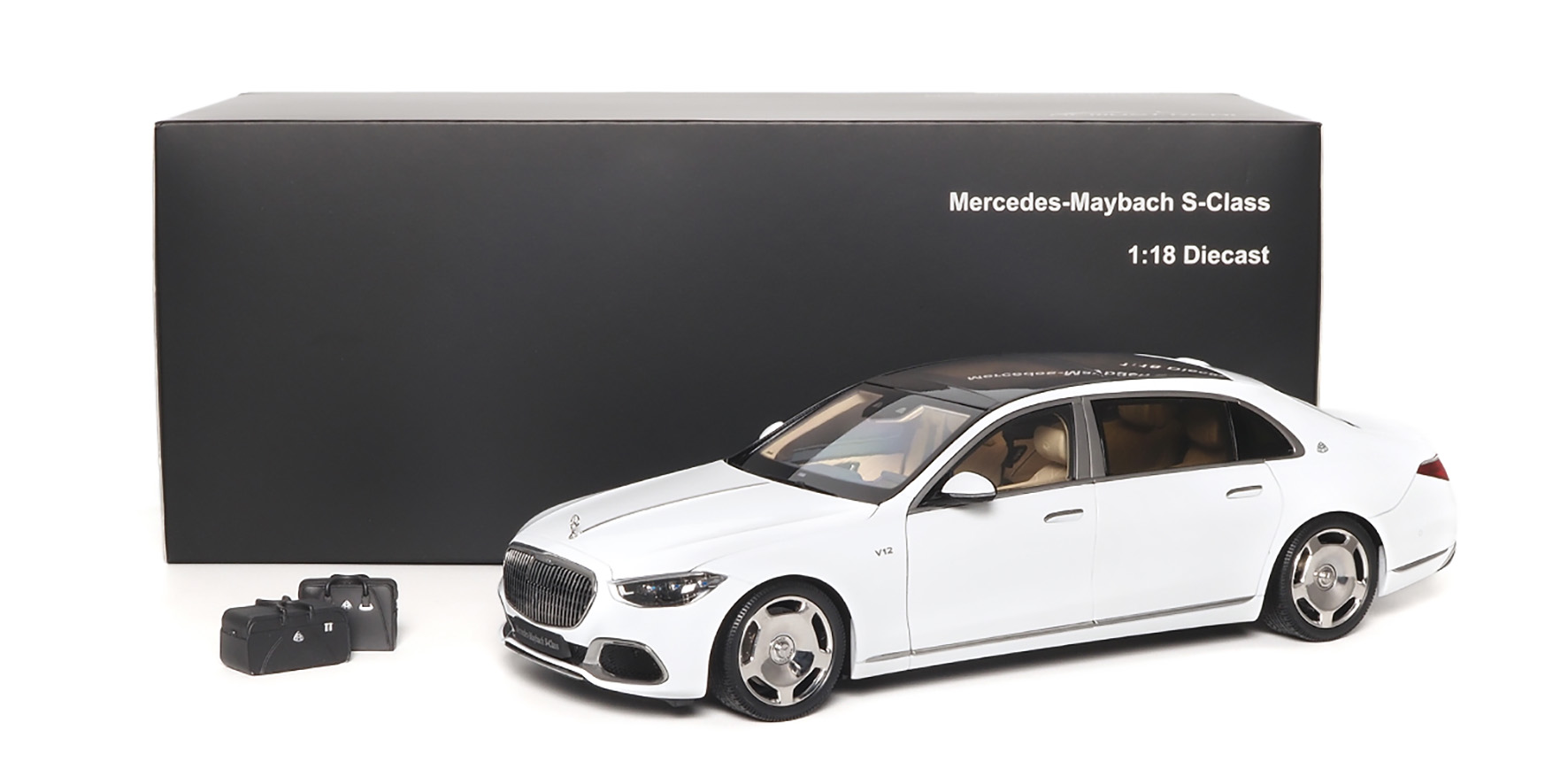 MERCEDES-MAYBACH-S-CLASS 2021 - DIAMOND WHITE
