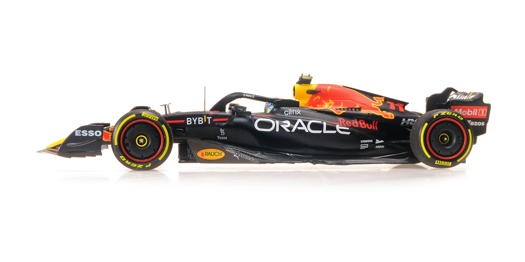 ORACLE RED BULL RACING RB18 - SERGIO PÉREZ - HUNGARIAN GP 2022