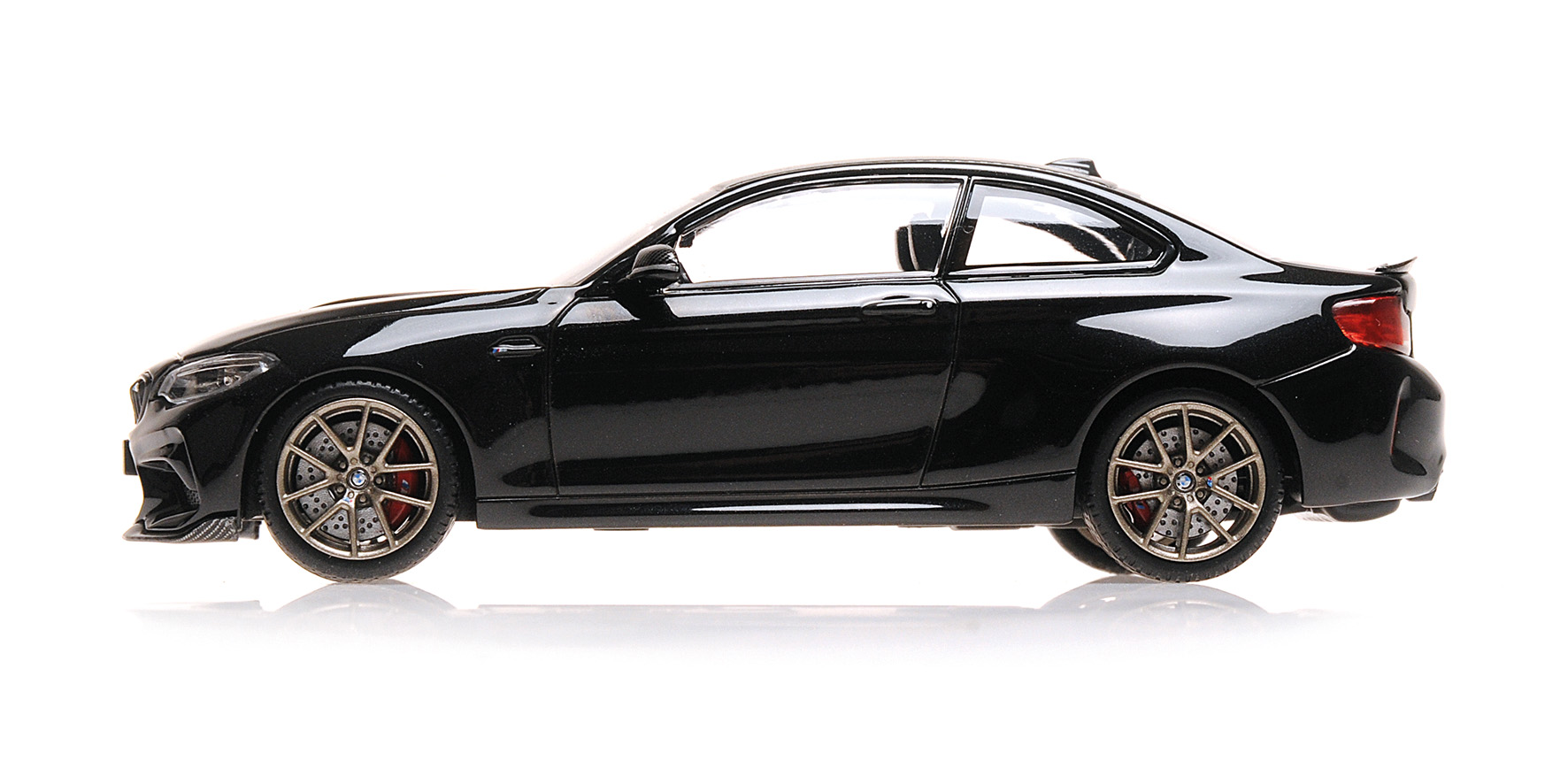 BMW M2 CS - 2020 - BLACK W/ GOLD WHEELS