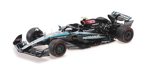 MERCEDES-AMG PETRONAS FORMULA ONE TEAM F1 W15 E PERFORMANCE - LEWIS HAMILTON - LAST RACE MERCEDES GP - ABU DHABI GP 2024 W/FIGURINE