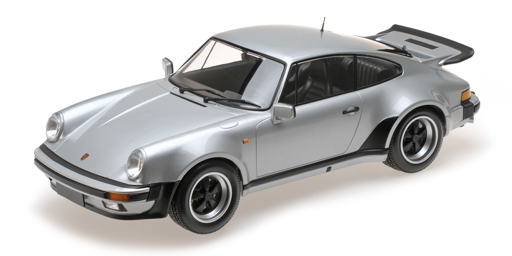 PORSCHE 911 TURBO - 1977 - SILVER