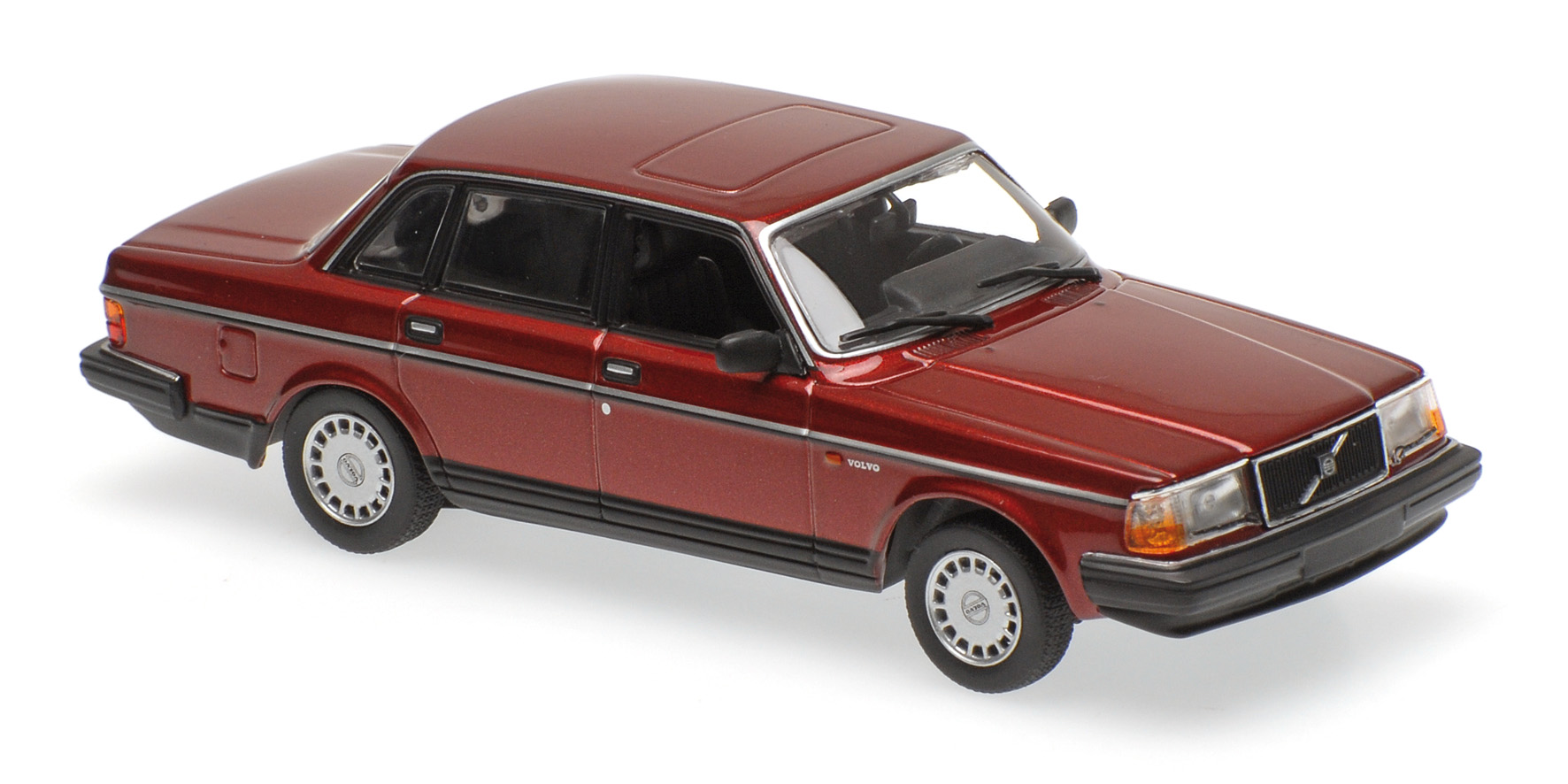 VOLVO 240 GL - 1986 - DARK RED METALLIC