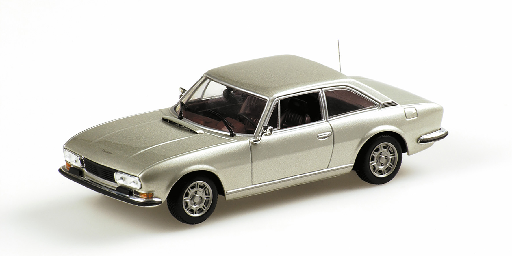 PEUGEOT 504 COUPE - 1974 - SILVER