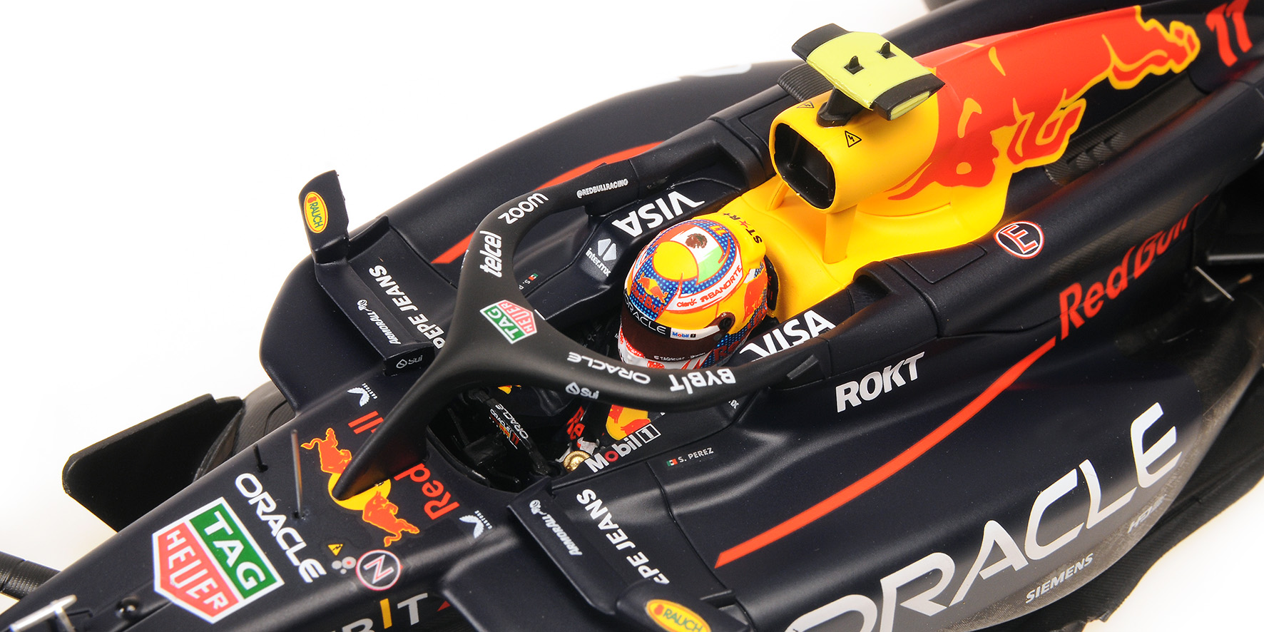 ORACLE RED BULL RACING RB20 - SERGIO PÉREZ - BAHRAIN GP 2024