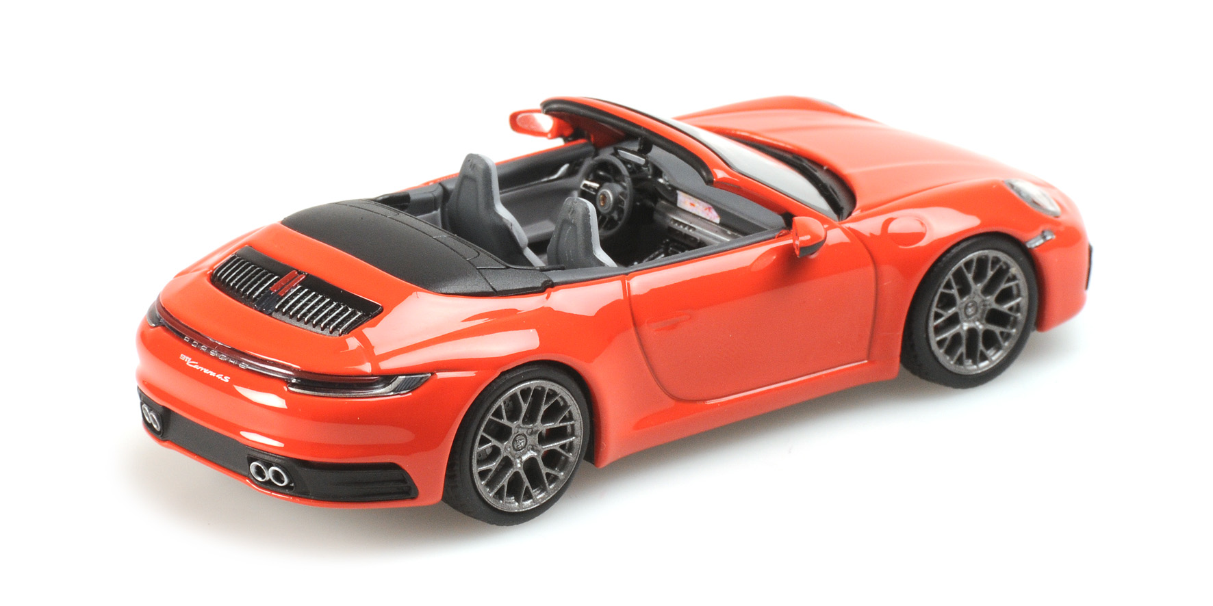 PORSCHE 911 (992) CARRERA 4S CABRIOLET - 2019 - ORANGE - EXCLUSIVE FOR MINICHAMPS.DE
