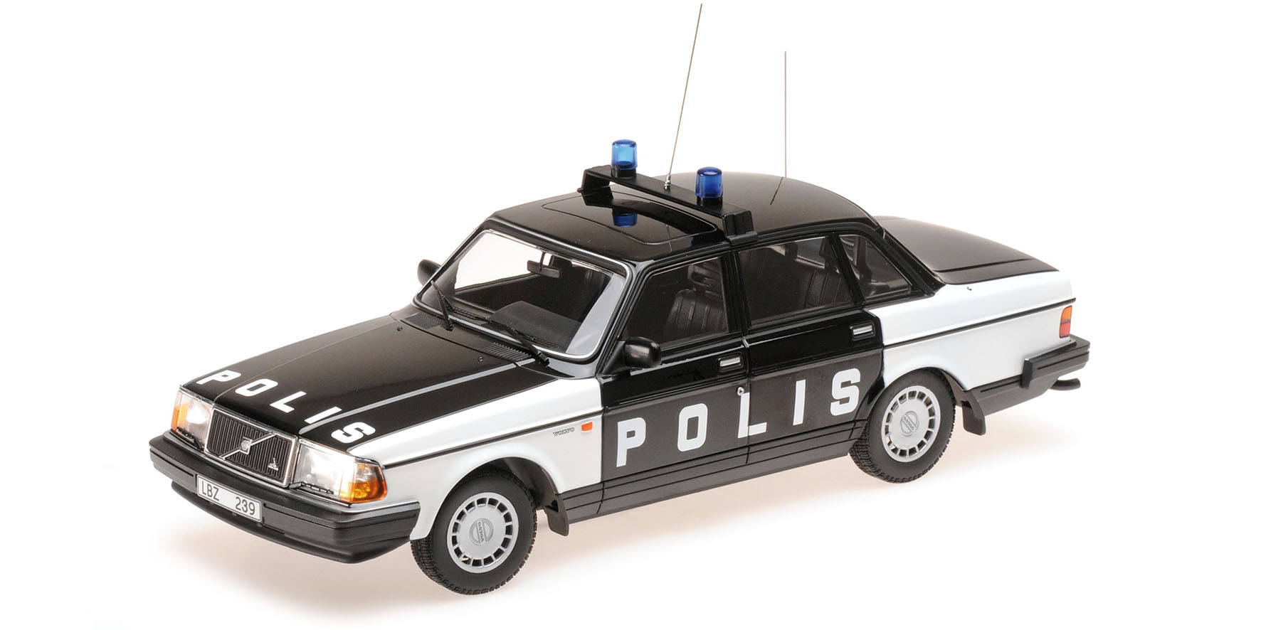 VOLVO 240 GL - 1986 - 'POLIS SWEDEN'