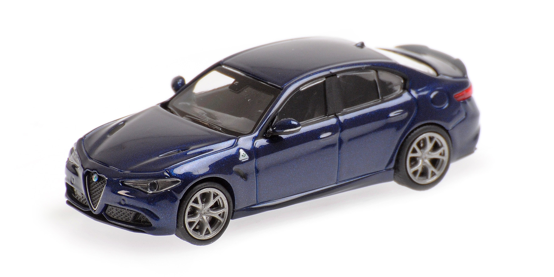 ALFA ROMEO GIULIA QUADRIFOGLIO - 2017 - BLUE METALLIC