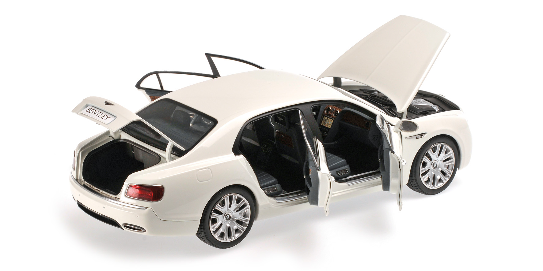 BENTLEY FLYING SPUR W12 - GLACIER WHITE (08891GW)