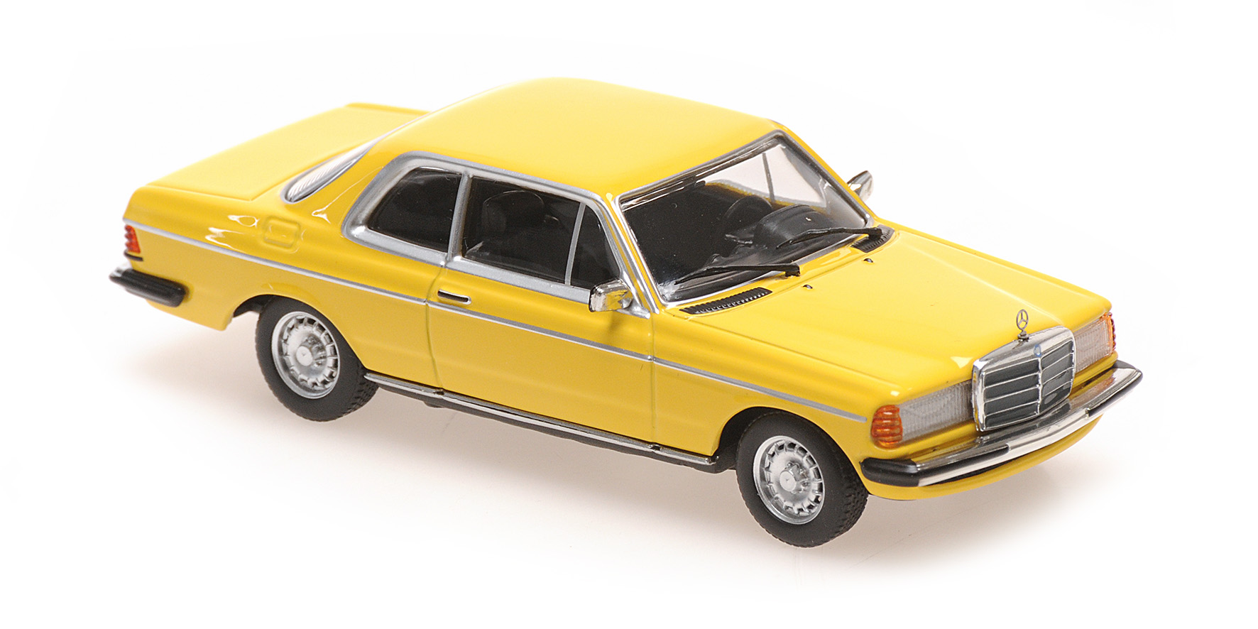 MERCEDES-BENZ (W123) 230CE - 1976 - YELLOW/BEIGE