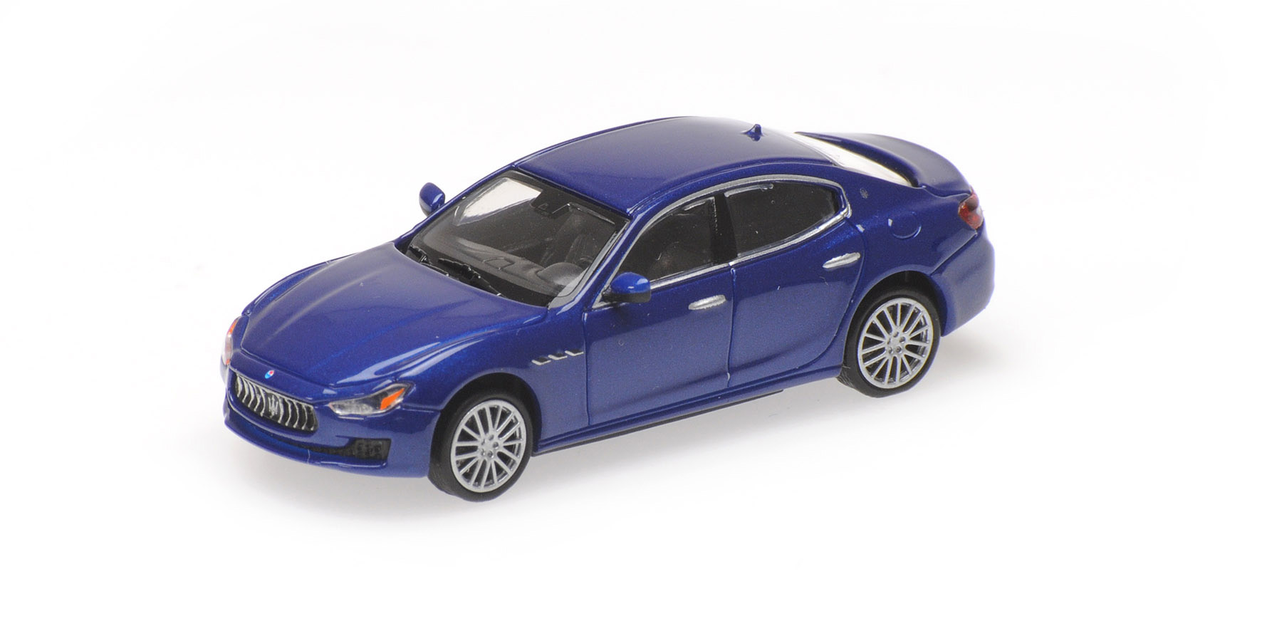 MASERATI GHIBLI - 2018 - DARK BLUE METALLIC