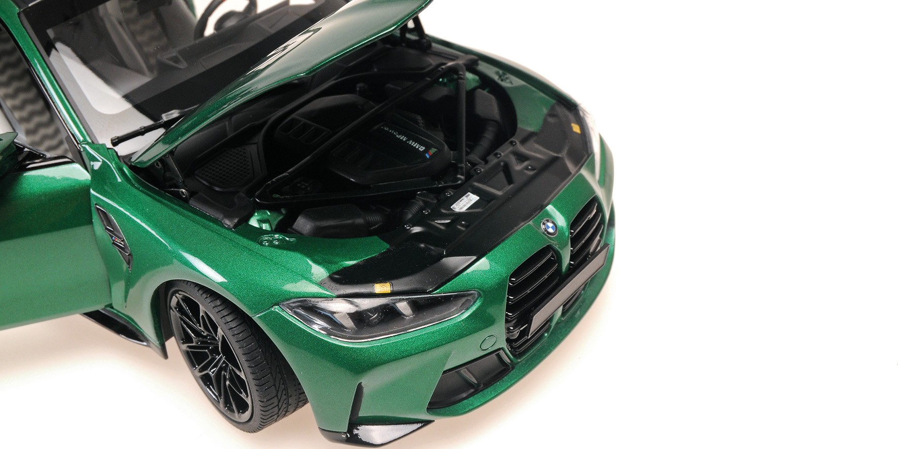 BMW M4 - 2024 - GREEN METALLIC