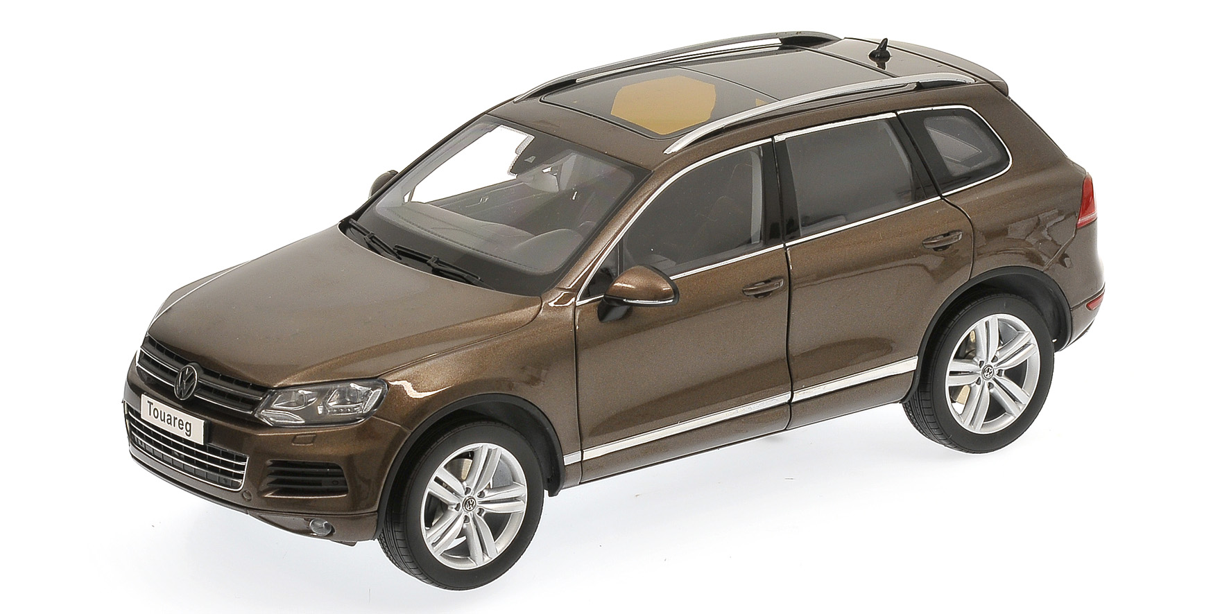 VOLKSWAGEN TOUAREG V6 TSI - GRACIOSA BROWN METALLIC