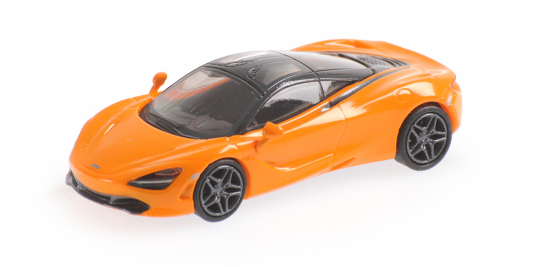 MCLAREN 720S - ORANGE
