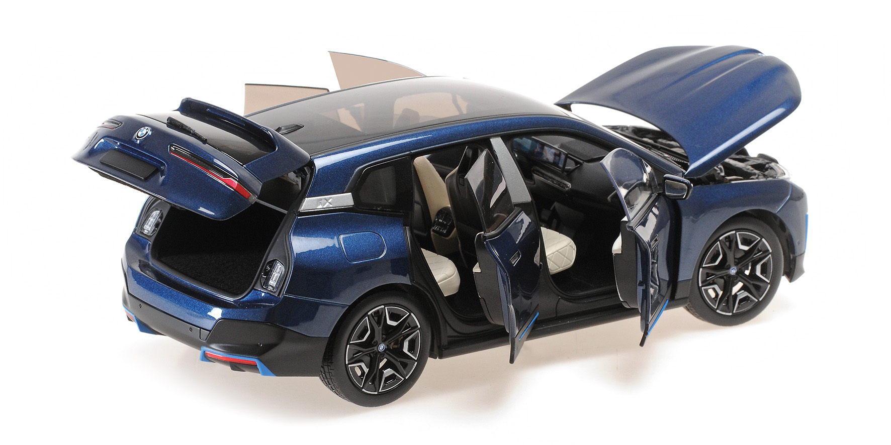 BMW iX - 2022 - BLUE METALLIC