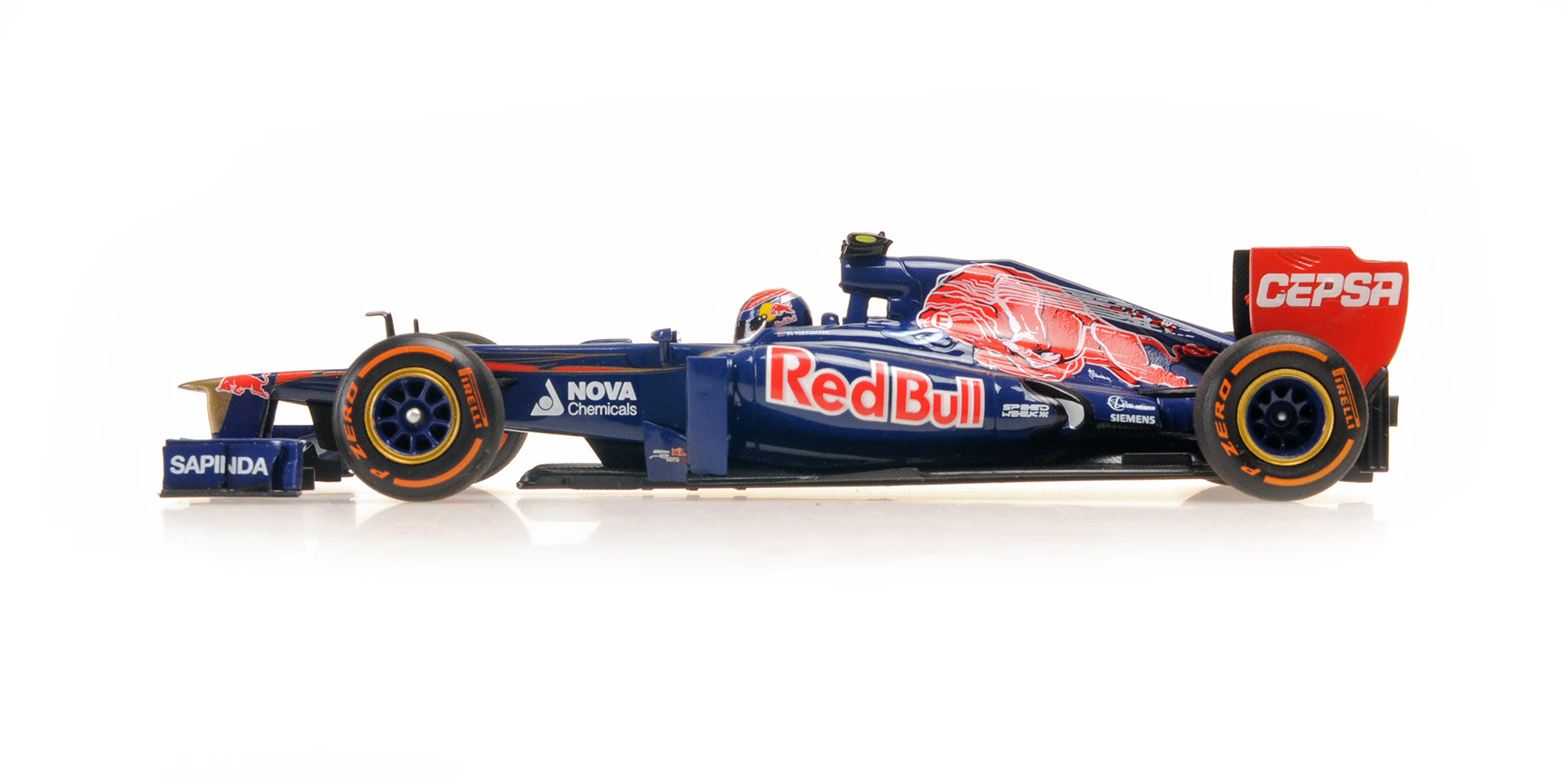 SCUDERIA TORO ROSSO STR7 - MAX VERSTAPPEN - 1ST F1 TEST ADRIA 10.09.2014