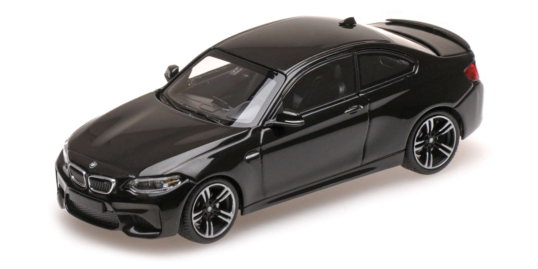 BMW M2 - 2016 - BLACK METALLIC
