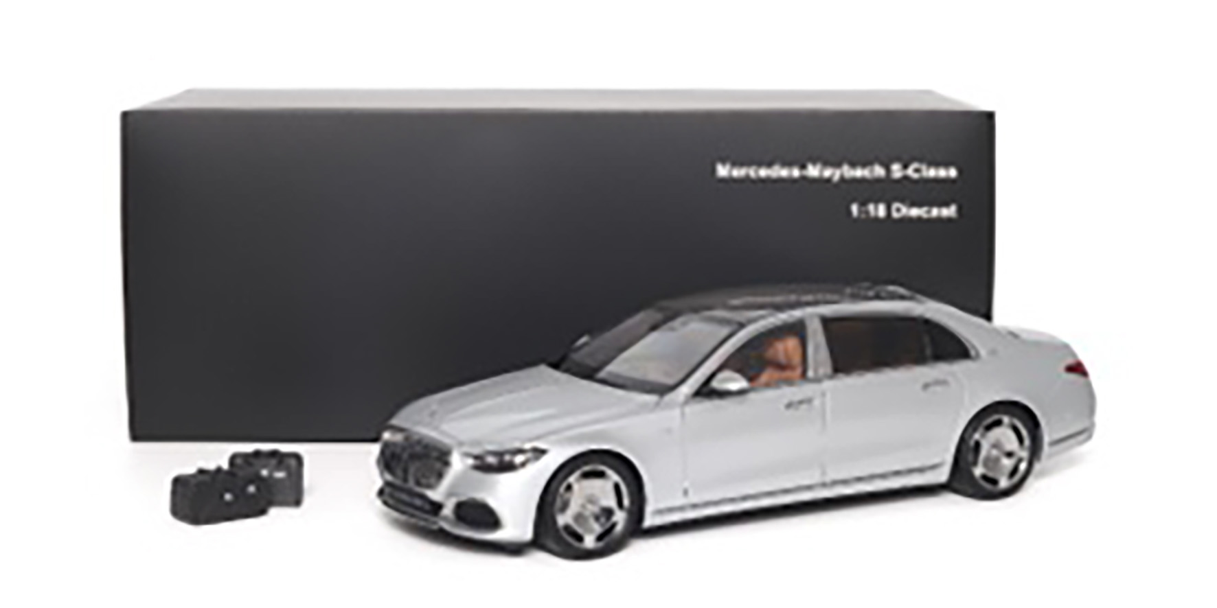 MERCEDES-MAYBACH-S-CLASS 2021 - HIGHTECH SILVER