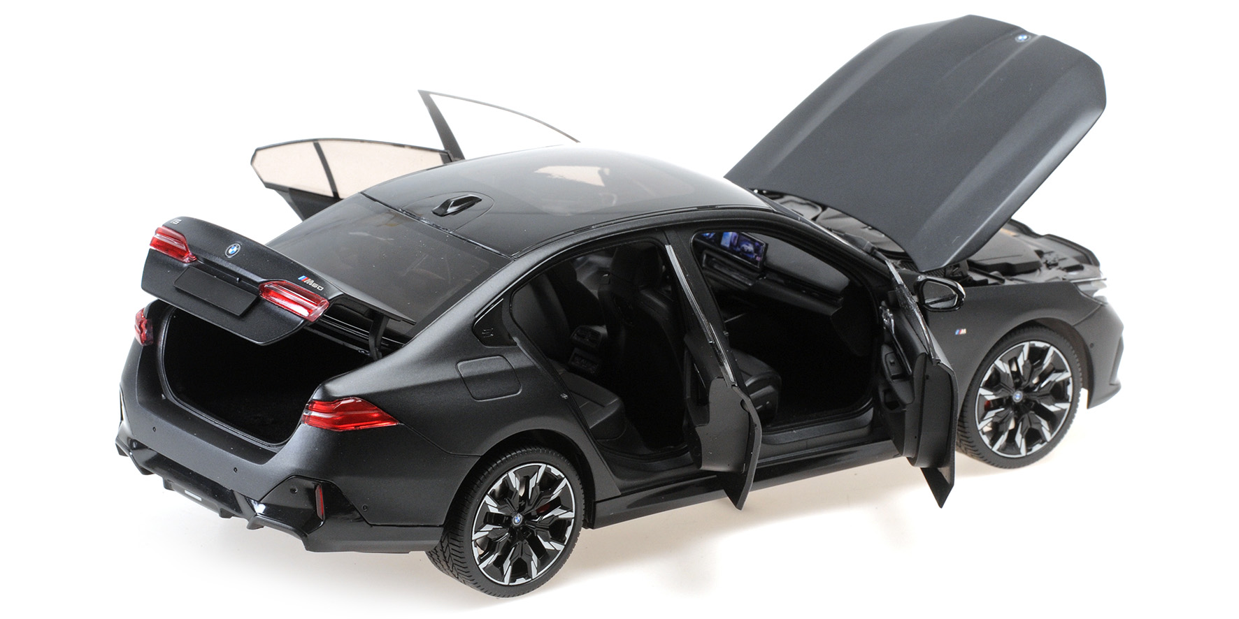 BMW i5 - 2023 - MATT GREY