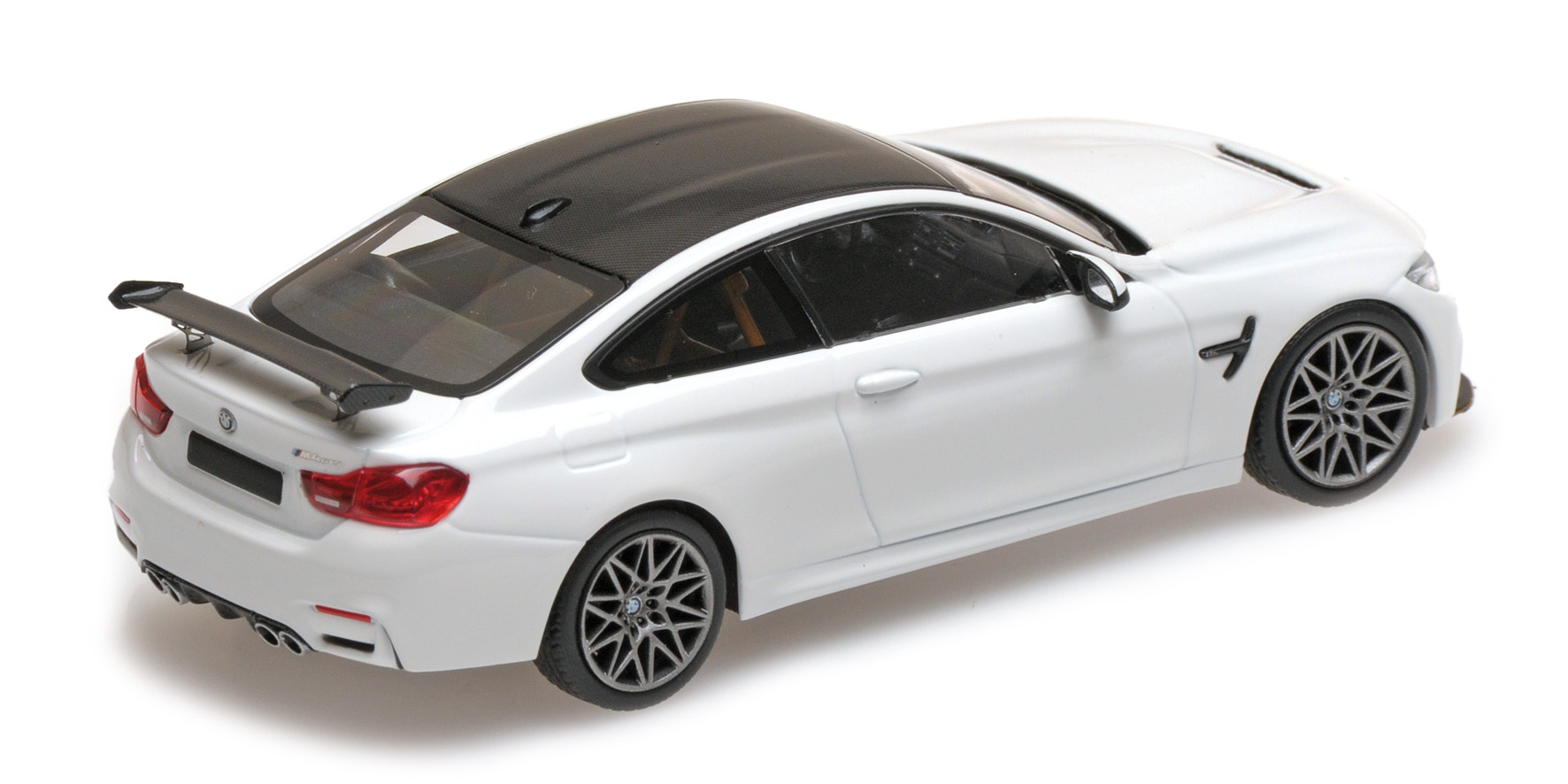 BMW M4 GTS - 2016 - WHITE W/ GREY WHEELS