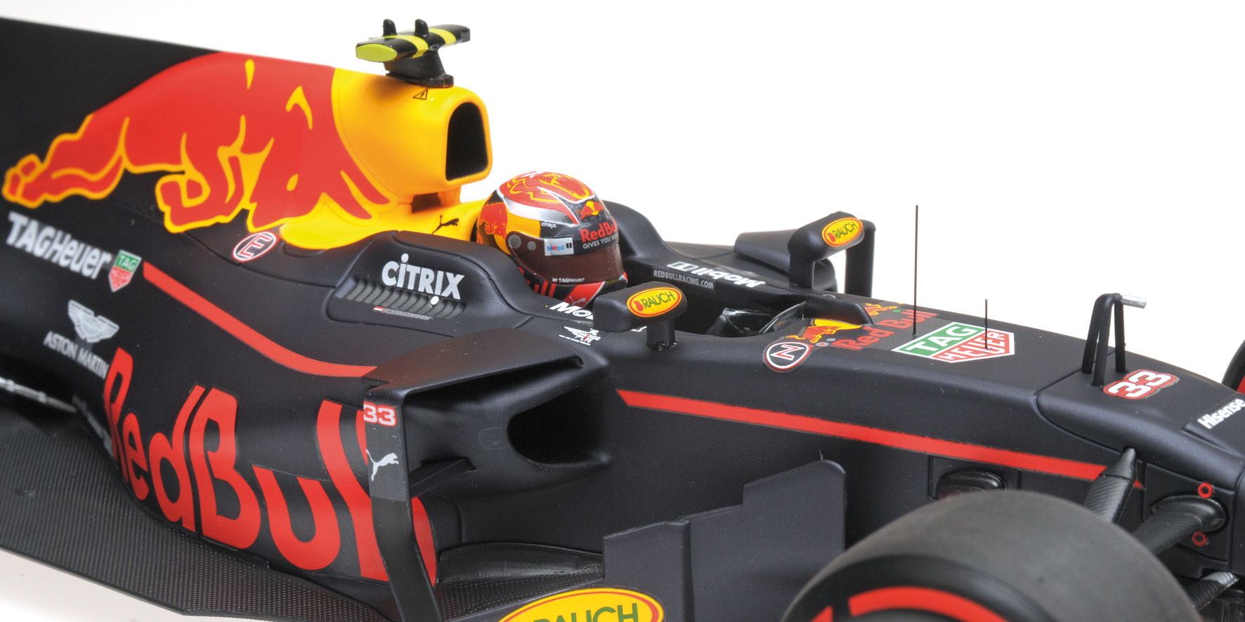 RED BULL RACING TAG-HEUER RB13 - MAX VERSTAPPEN - AUSTRALIAN GP 2017
