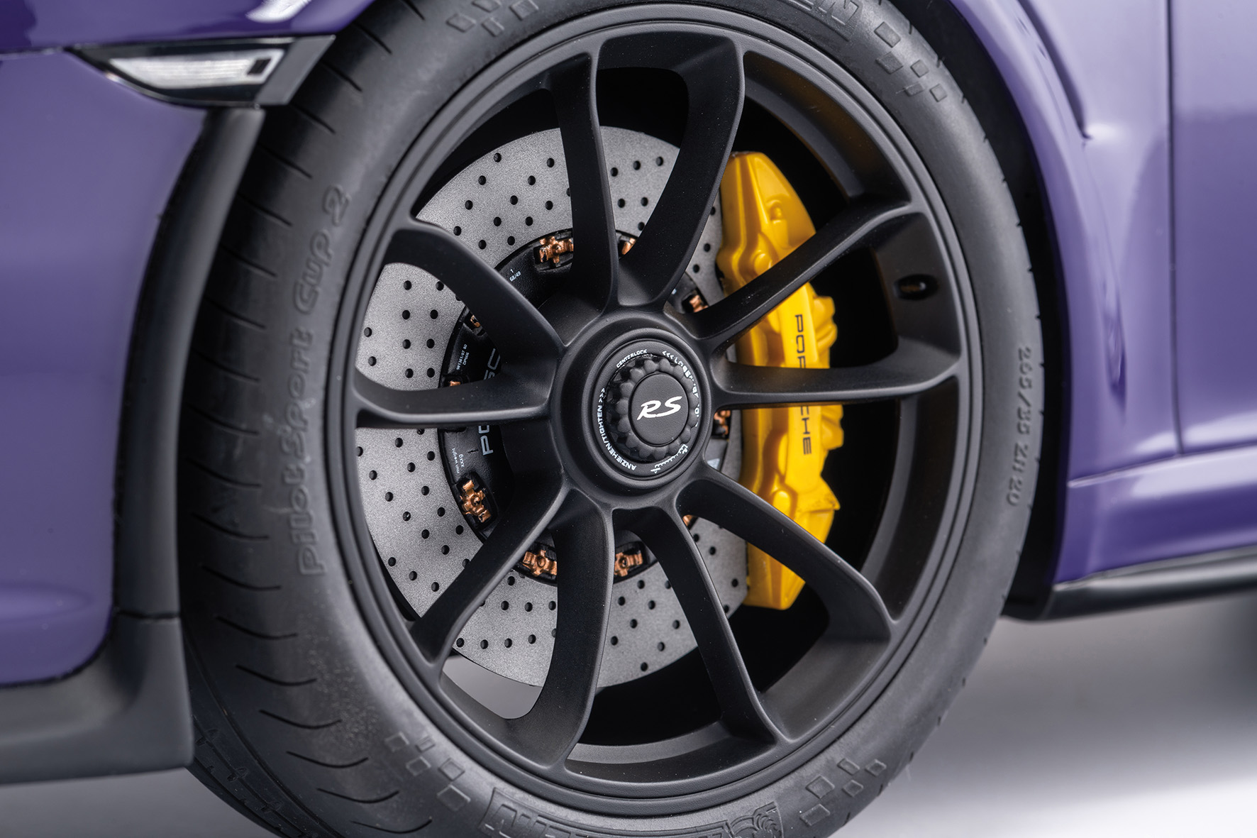 PORSCHE 911 (991.1) GT3RS - 2016 - ULTRAVIOLETT (99)