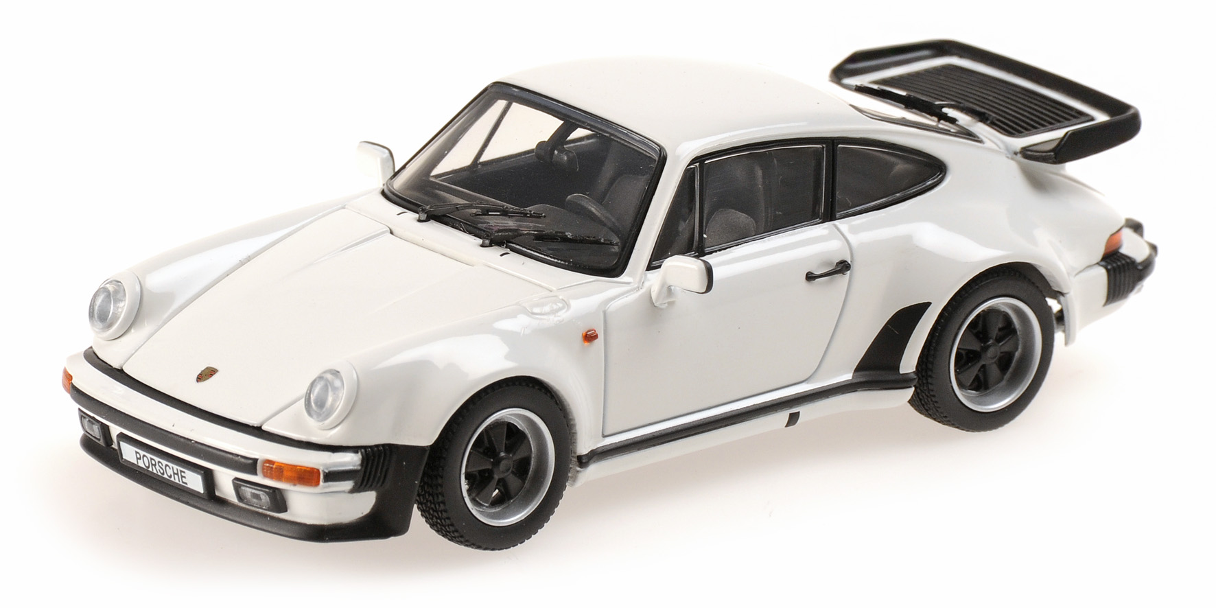 PORSCHE 911 TURBO 3.3 - WHITE  (05525W)